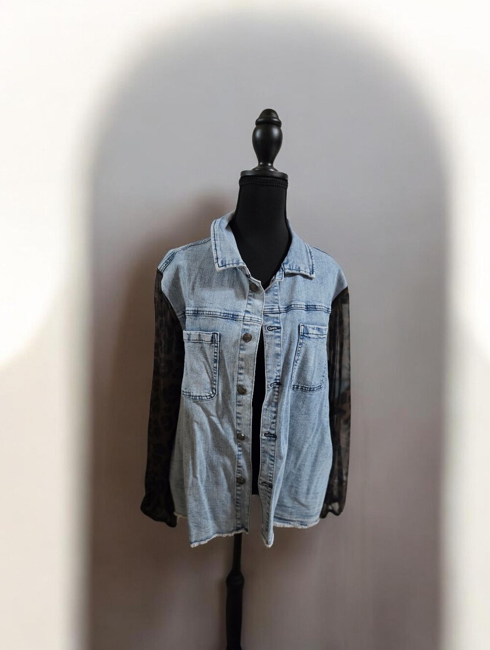 Light Wash Denim Shacket with Sheer Leopard Print Sleeves By Crazy Train XL EUC